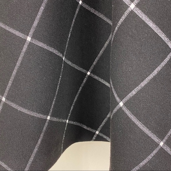 Loft elasticized waist A-lined black skirt - Picture 4 of 7